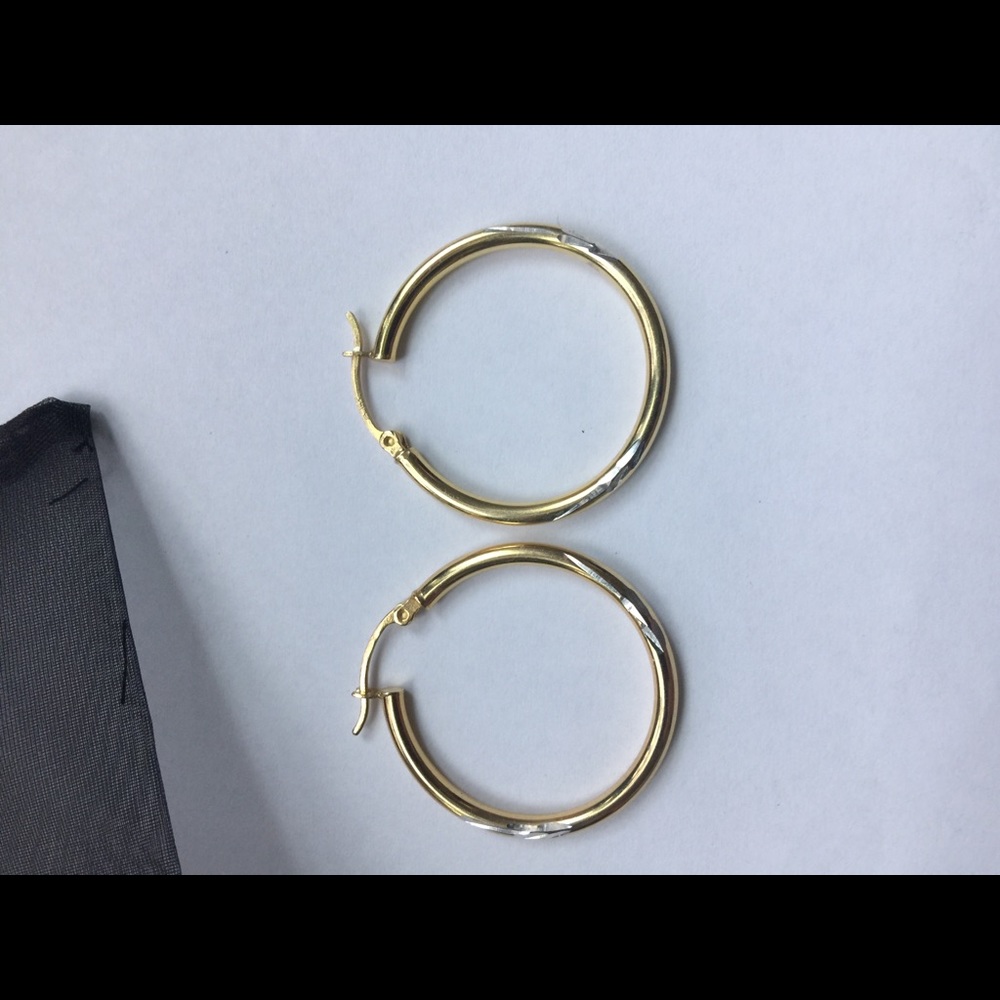 14Kt Earrings.